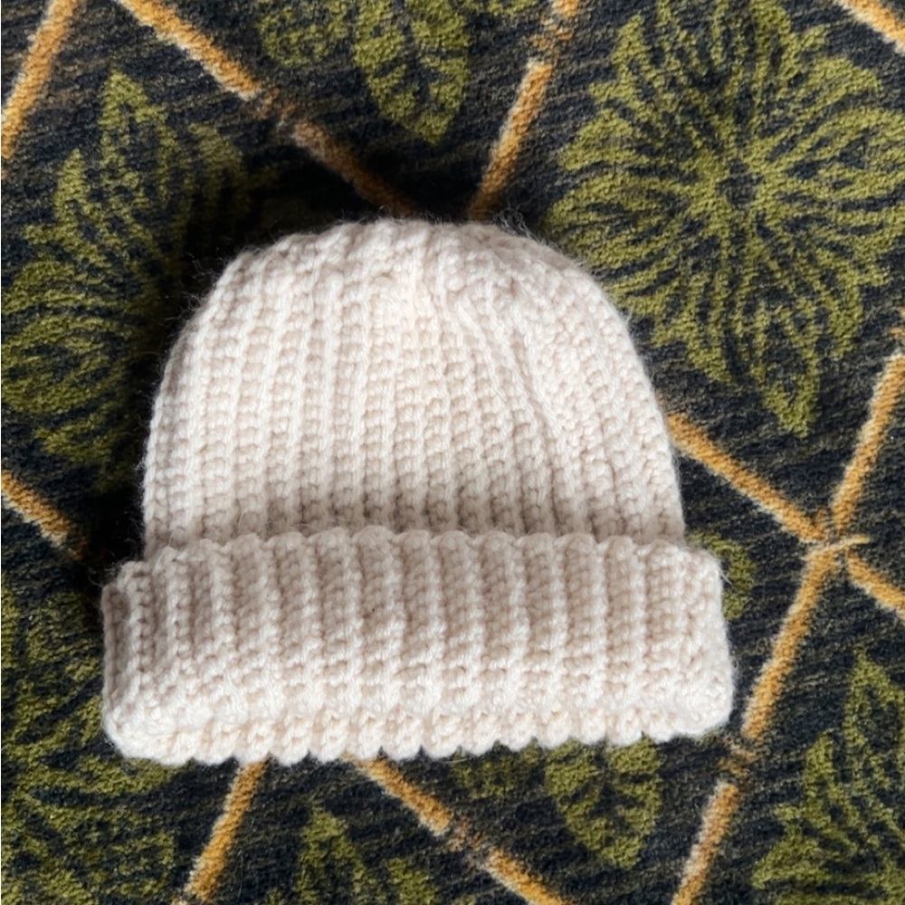 Cozy Chunky Knit Beanie - Cream